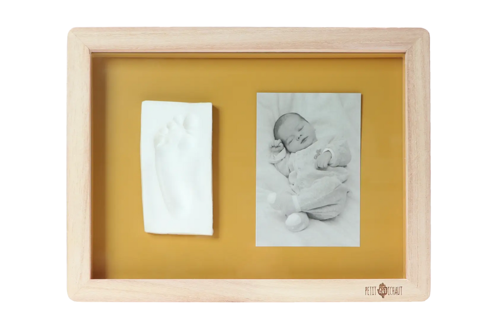 CORNICE CLASSICA CON IMPRONTA DAISY OCRE