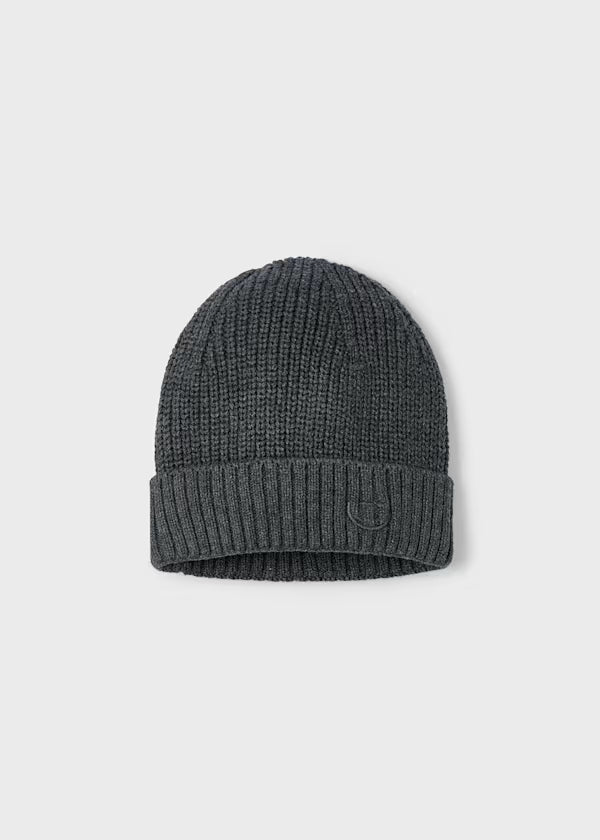 Cappello Mayor beanie in warm flexible 100% cotton fabric, unisex with neutral tones.